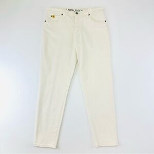 Yoga jeans cream womens stretch cotton comfort Size 30in Inseam 26in Canada